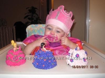 Castle Birthday Cake on Coolest Princess 1st Birthday Castle Cake